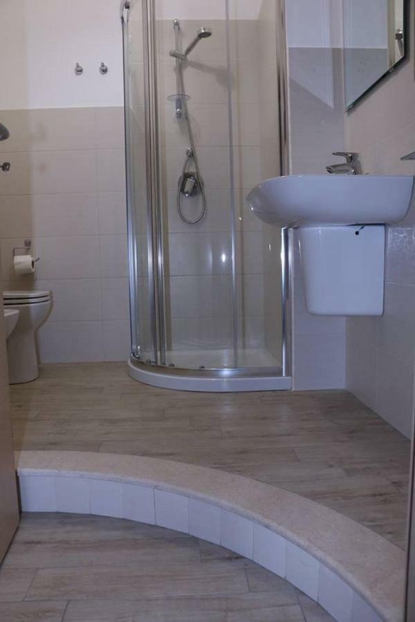 סן קטלדו B&B Del Corso מראה חיצוני תמונה