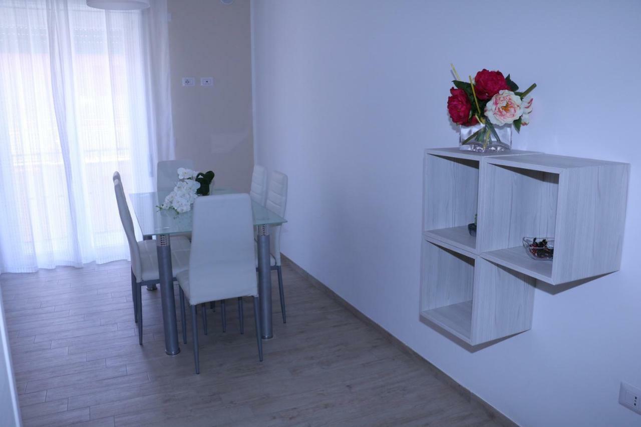 סן קטלדו B&B Del Corso מראה חיצוני תמונה