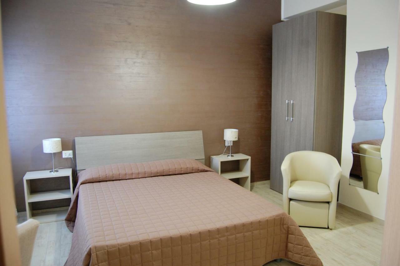 סן קטלדו B&B Del Corso מראה חיצוני תמונה