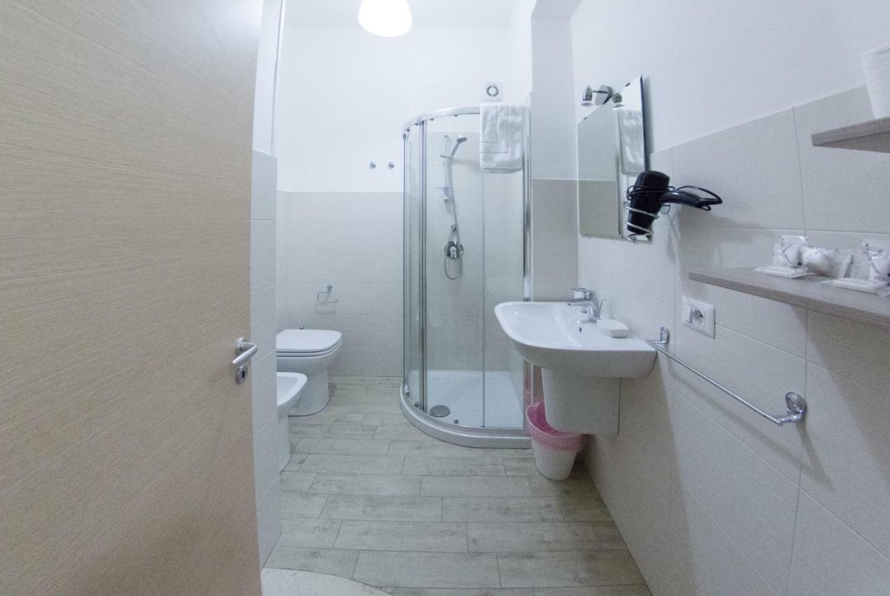 סן קטלדו B&B Del Corso מראה חיצוני תמונה